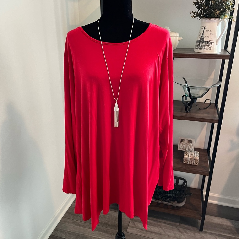 Esenchel Red Tunic Top! Size 4x - rayon/spandex - never worn but took tags off!